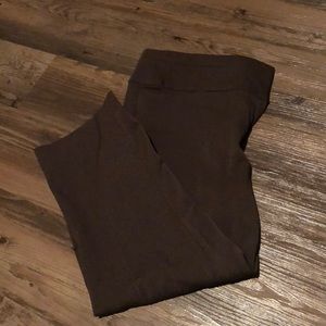 I am Smart Brown Capris Maurices